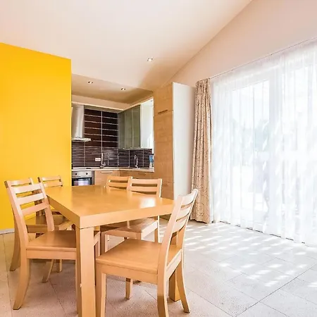Apartment Stunning In With Outdoor Swimming Pool, Sauna And 2 Bedrooms